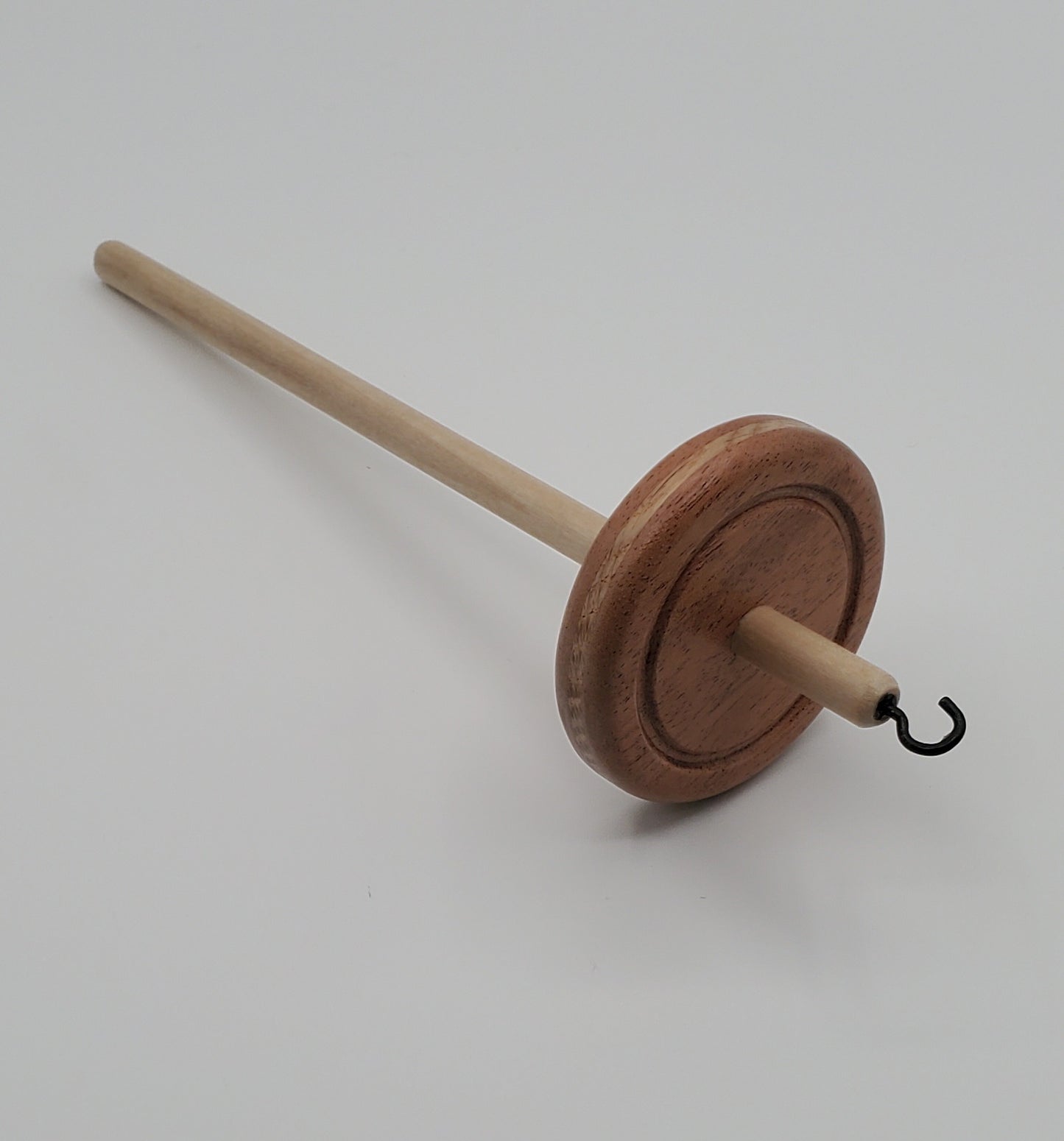 Medium weight Drop spindle