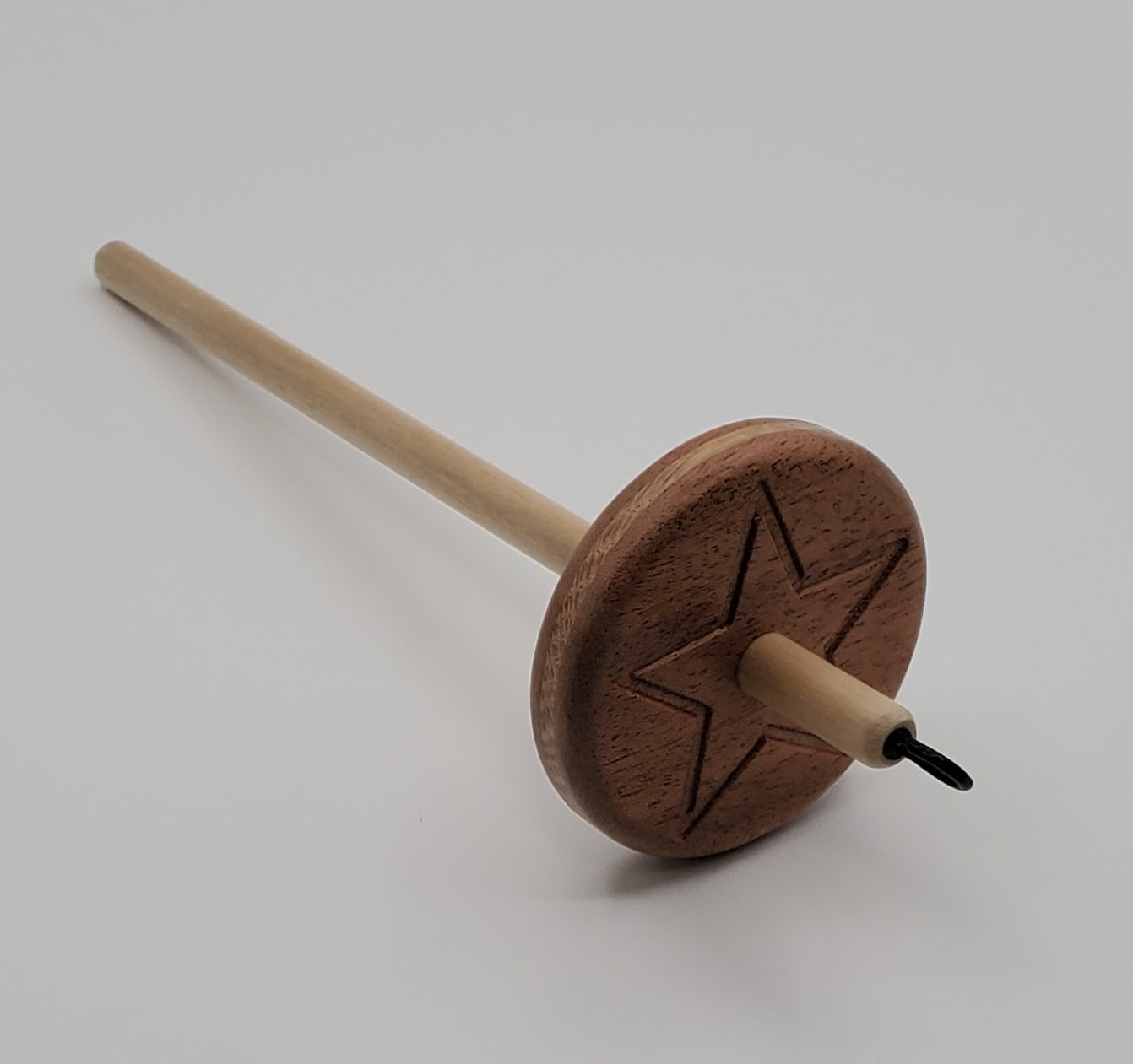 Medium weight Drop spindle